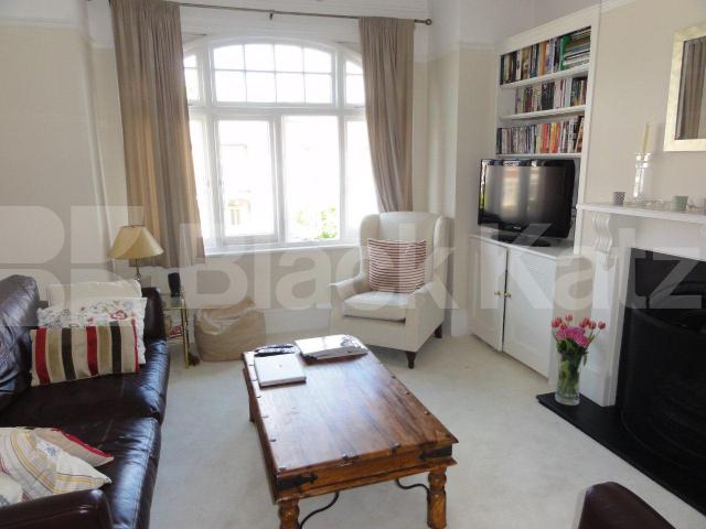 			LET , 3 Bedroom, 1 bath, 1 reception Apartment			 Dornton Road, Balham